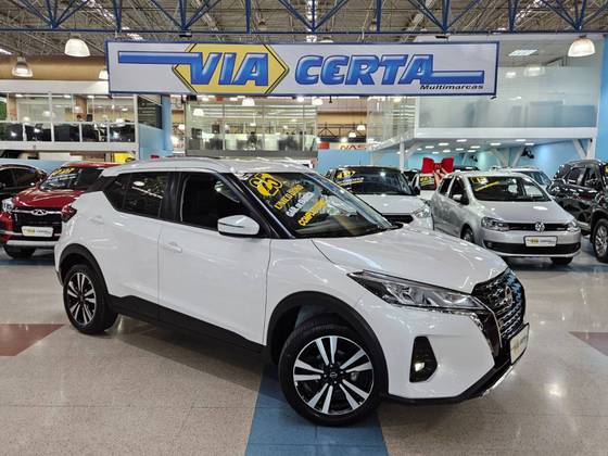 NISSAN KICKS PLAY 1.6 16V FLEXSTART SENSE XTRONIC NISSAN KICKS PLAY 1.6 16V FLEXSTART SENSE XTRONIC